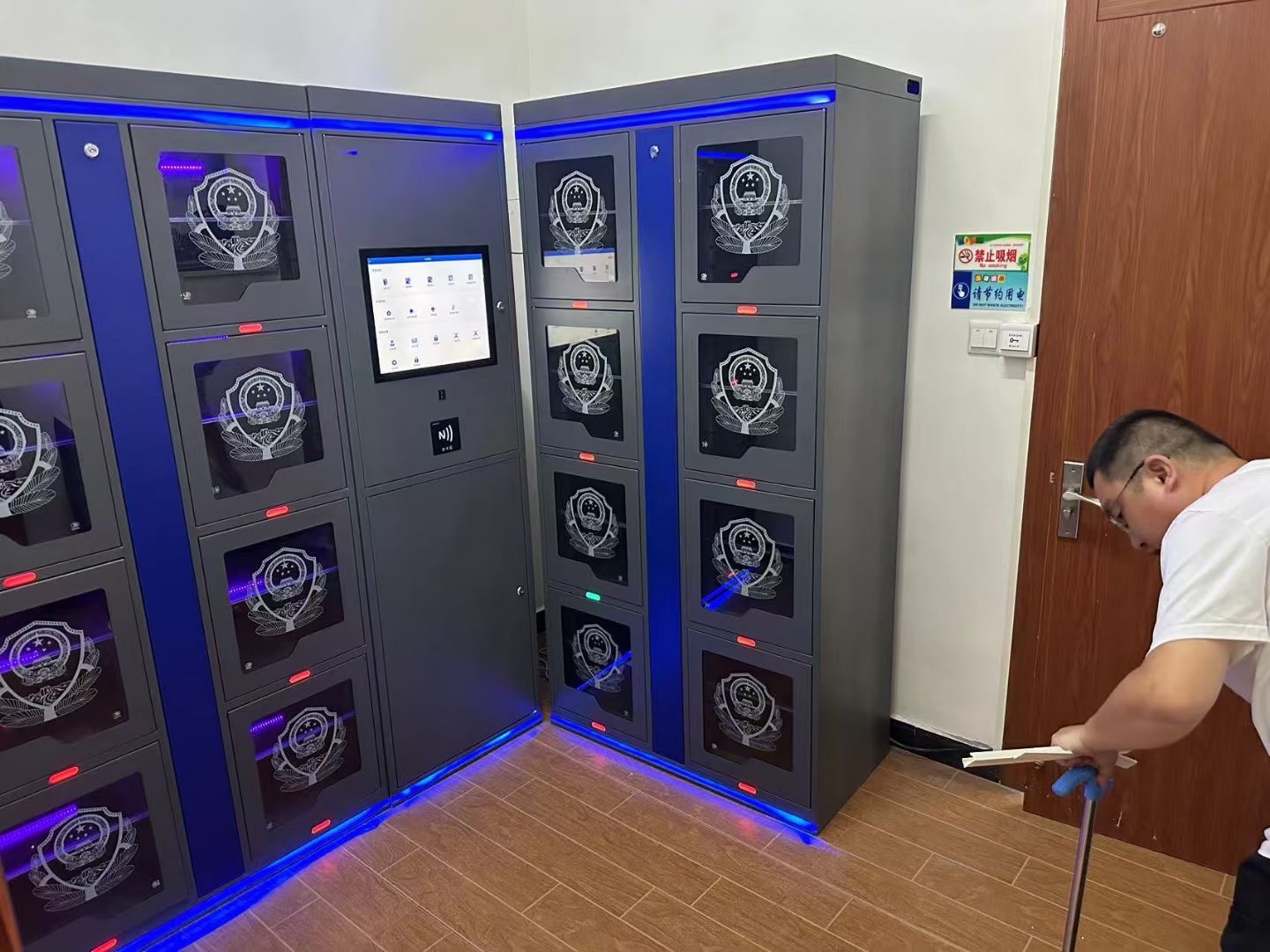 智能裝備室.jpg